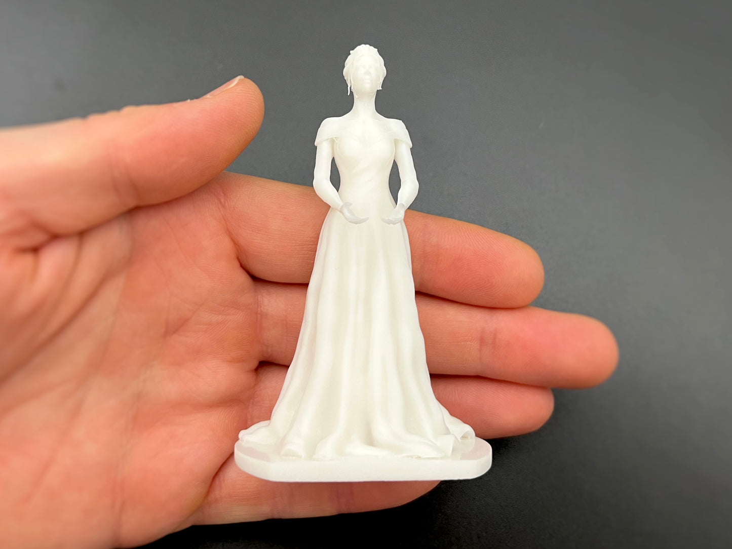 Bride and Groom Cake Topper. Unpainted, 4 inches / 10cm tall