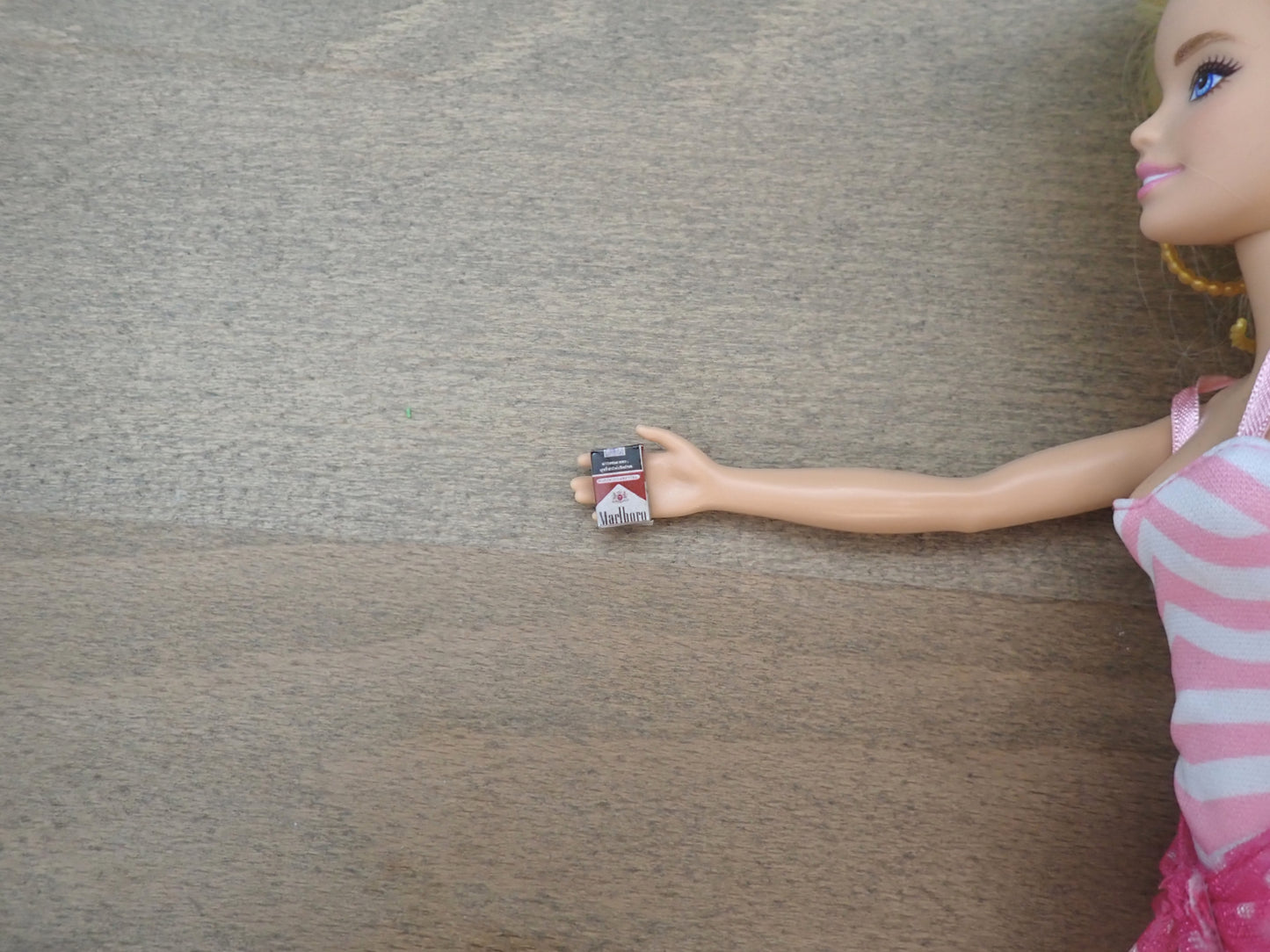 Miniature Cigarette Packets. 1:6 Scale. Dollhouse Accessory