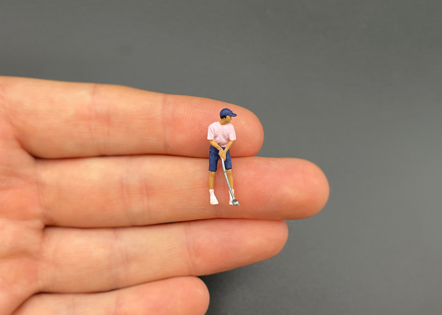 Selfie Girl, Woman Sat on Bench, Golf Player. 1:64 Scale. Miniature People