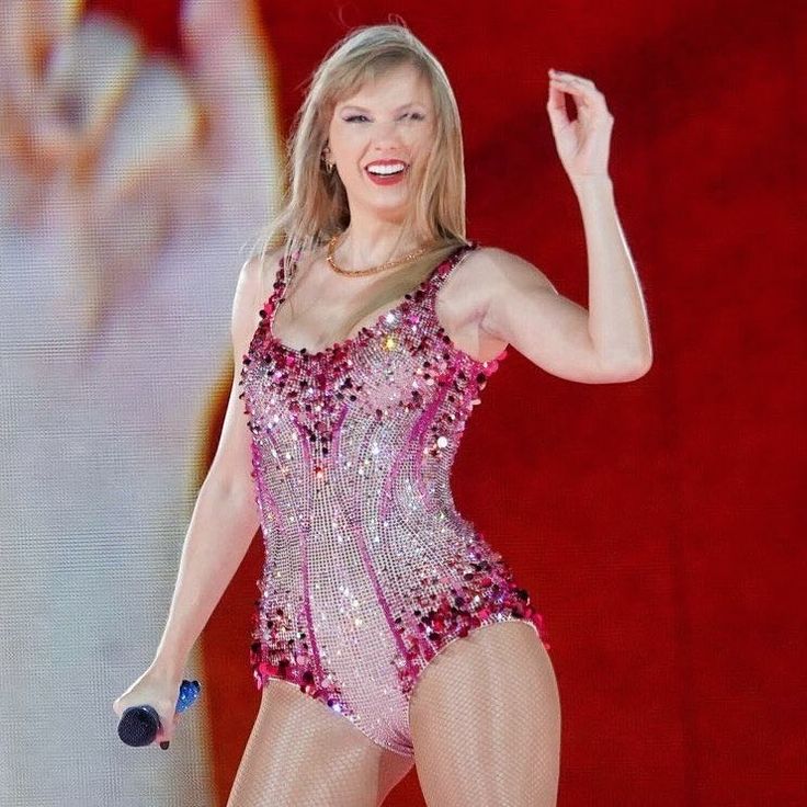 Taylor Swift Model. The Eras Tour. Glitter Rhinestone Bodysuit. Miniature 1:64 Scale