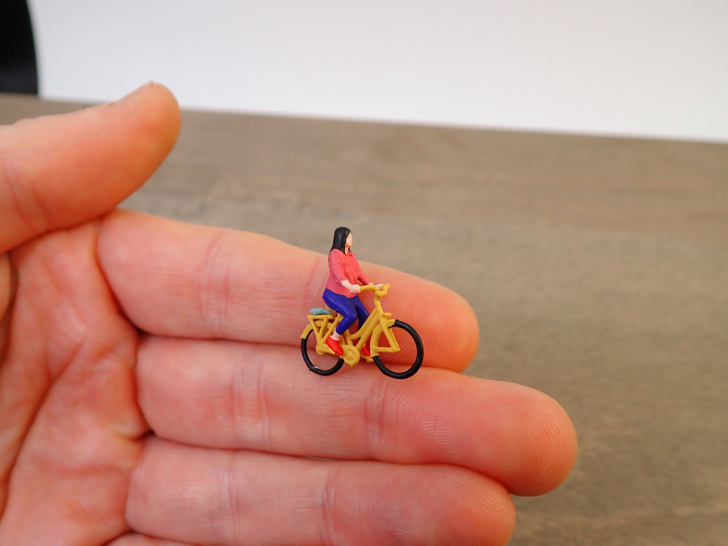 Miniature Bicycle Riders Hand-Painted Models Scale Comparison