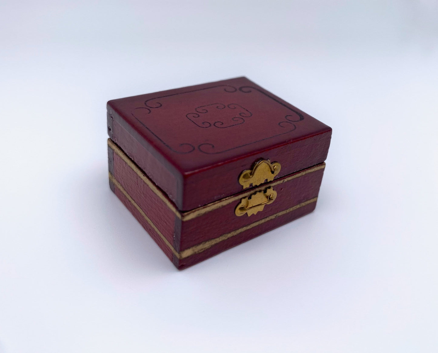 1:12 Scale Miniature Wooden Jewellery Box Accessory Model Dollhouse