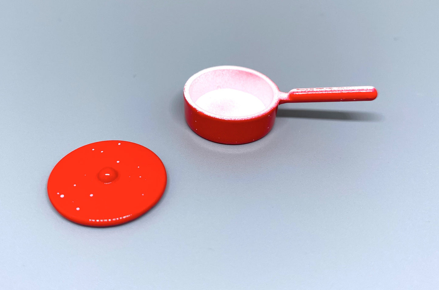 Miniature Spotted Ceramic Pots Set 1:12 Scale Side View