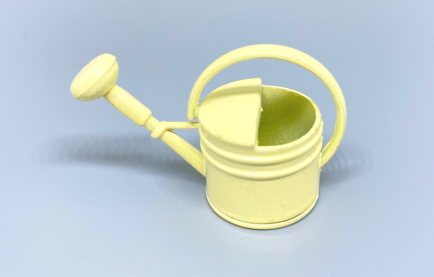 Miniature Watering Can. Choose Colour. Red Green Yellow. Dollhouse Garden Accessories 1:12 Scale ko