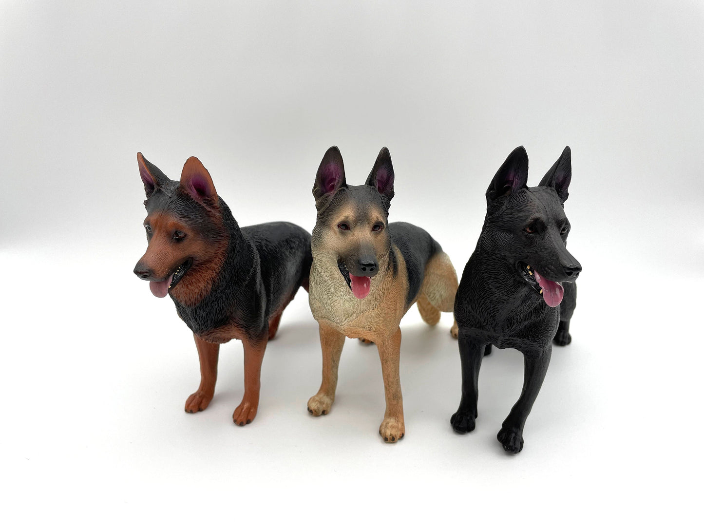 Miniature German Shepherd Dogs. Statue Toy Models. 1:6 Scale (Barbie compatible)