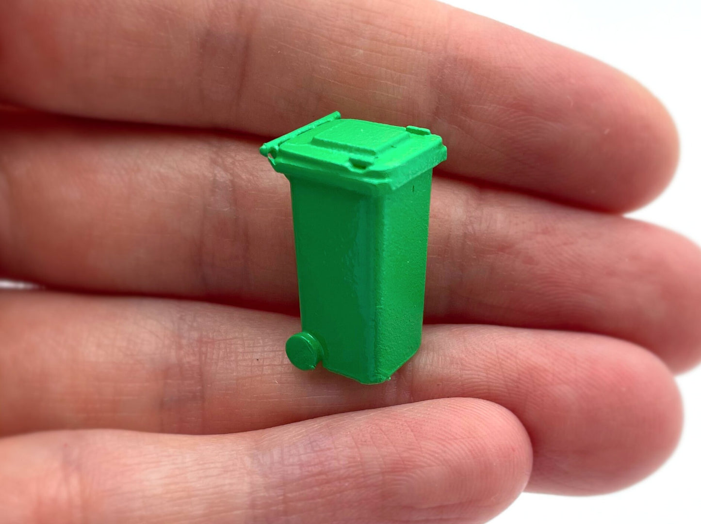 Miniature Trash Cans / Waste Bins with Wheels. 1:64 Scale. 2cm Tall