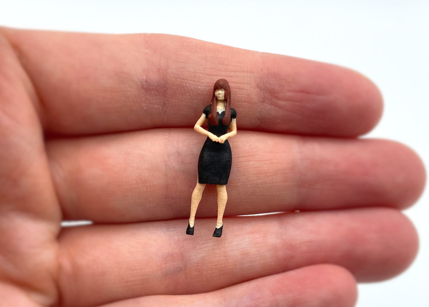 Female Casual Miniature Girl Human Figures. 1:64 S Scale . Shorts / Jeans / Black Dress