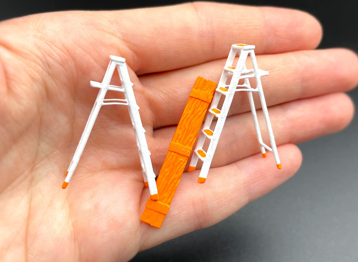 Painters / Decorators Miniature Figures. Human Realistic Models. 1:64 S Scale or 1/87 Scale