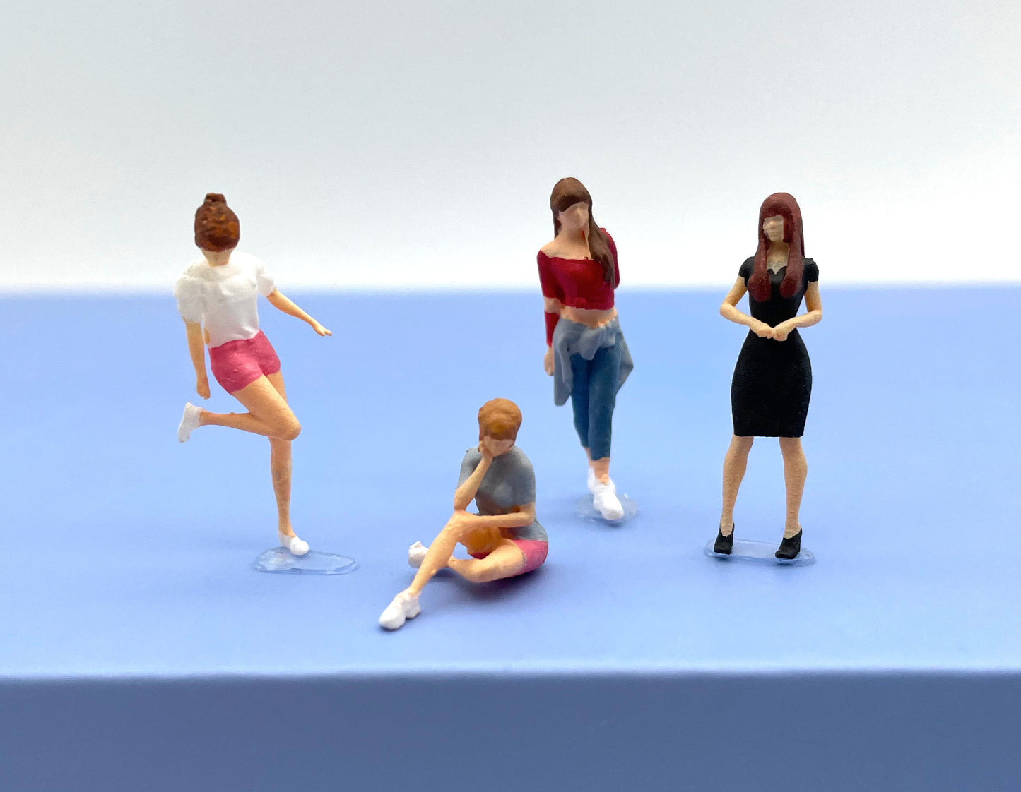 Female Casual Miniature Girl Human Figures. 1:64 S Scale . Shorts / Jeans / Black Dress