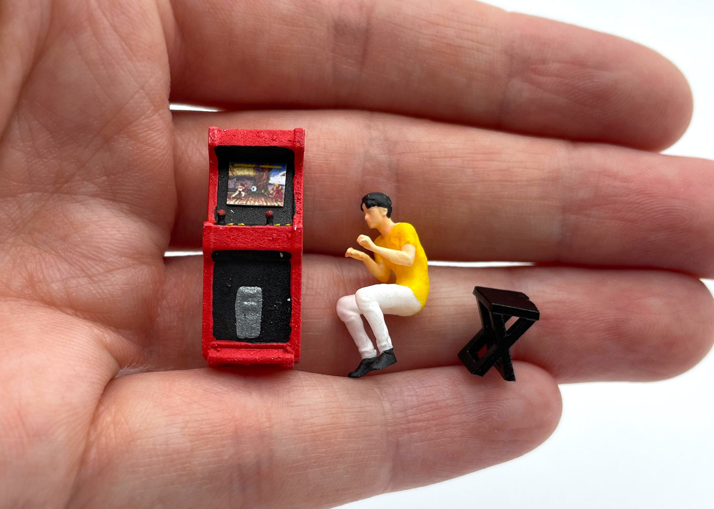 Miniature Gamer Figure at Arcade Machine 1:64 Scale Human Model