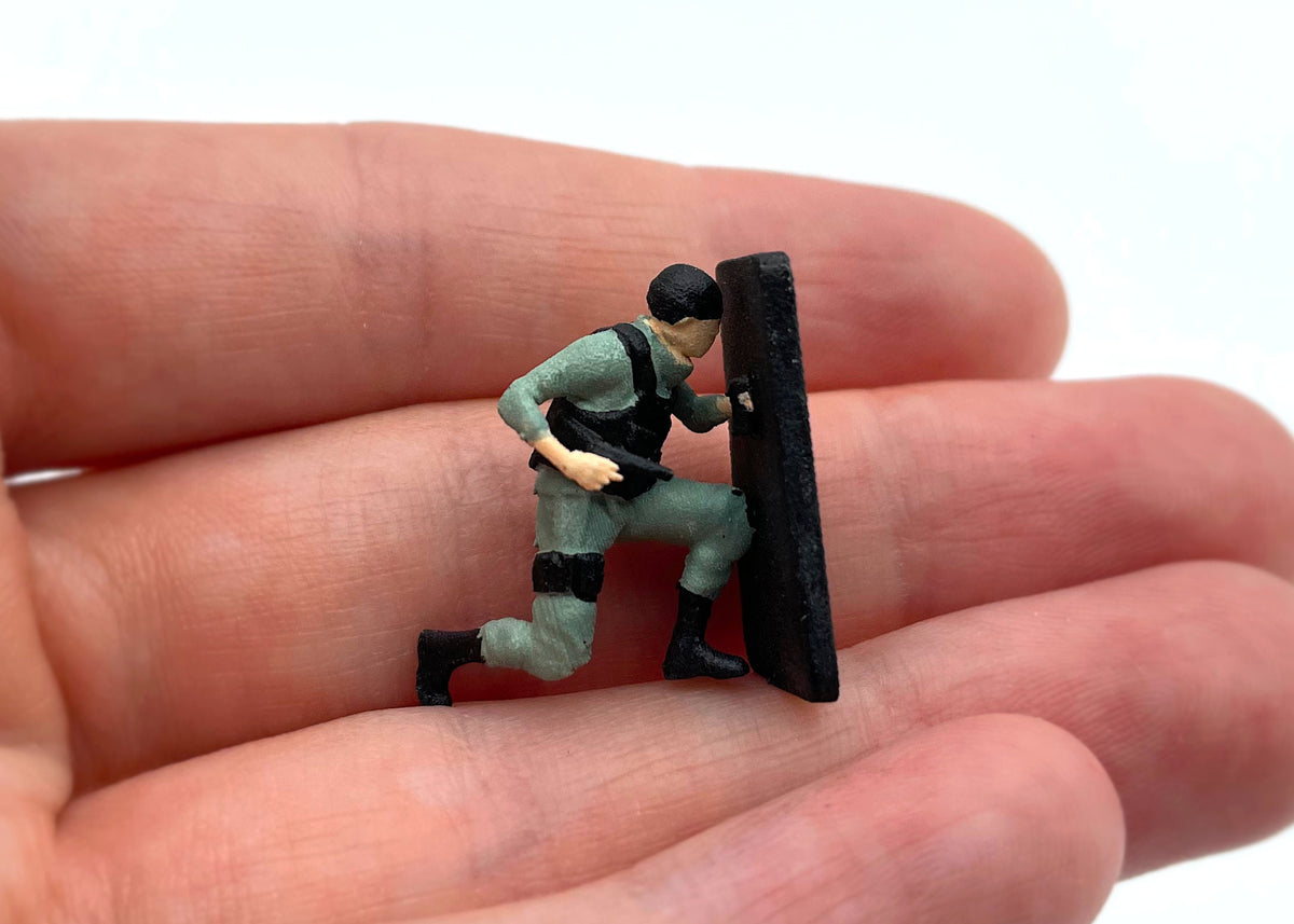 Police SWAT Security Criminal Robber Traffic Police 1:64 Scale Miniature Figures