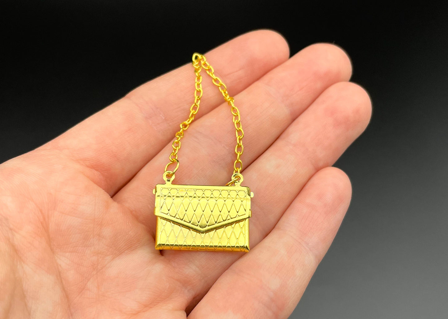 1:12/6 Scale Miniature Gold or Silver Bags. Clutch Purse Handbag. Accessory Model Dollhouse. Barbie
