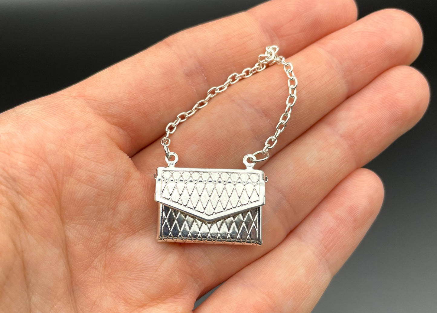 1:12/6 Scale Miniature Gold or Silver Bags. Clutch Purse Handbag. Accessory Model Dollhouse. Barbie