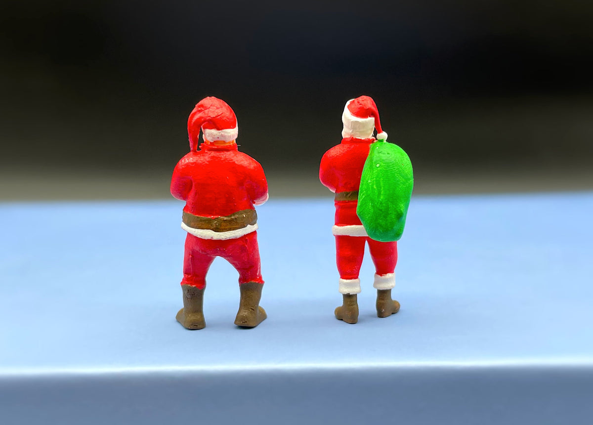 Miniature Santa Claus Figure 1:64 Scale Standing Model