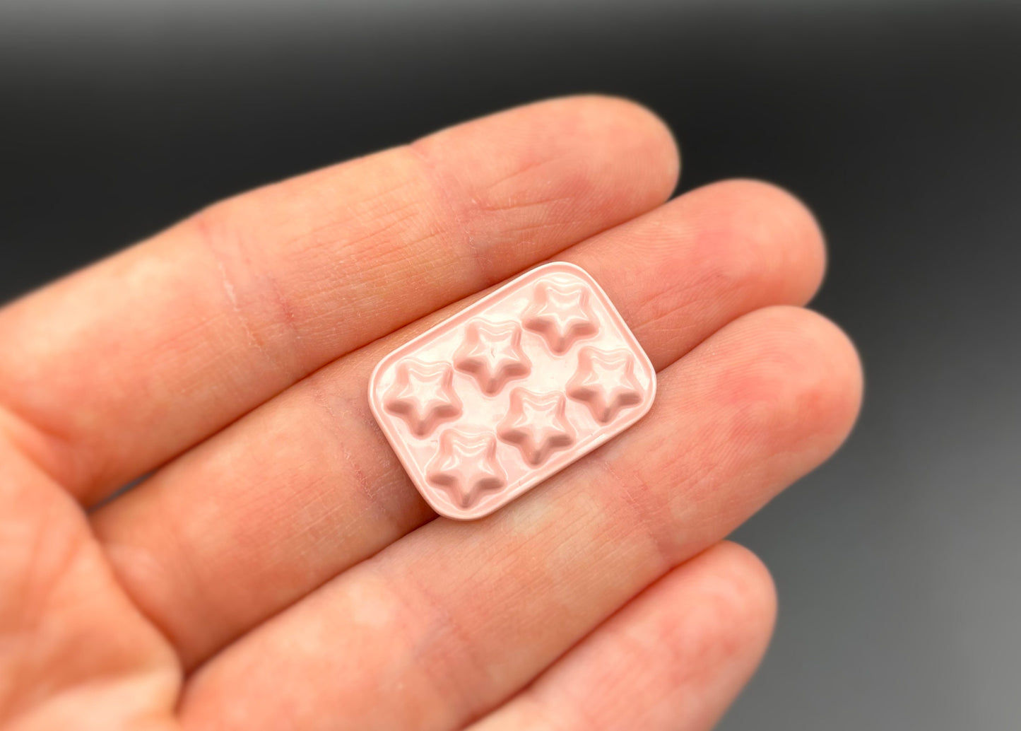 Miniature Muffin Tins / Trays. Set of 3. Mini Dollhouse Kitchen Baking Accessories. 1:24 Scale