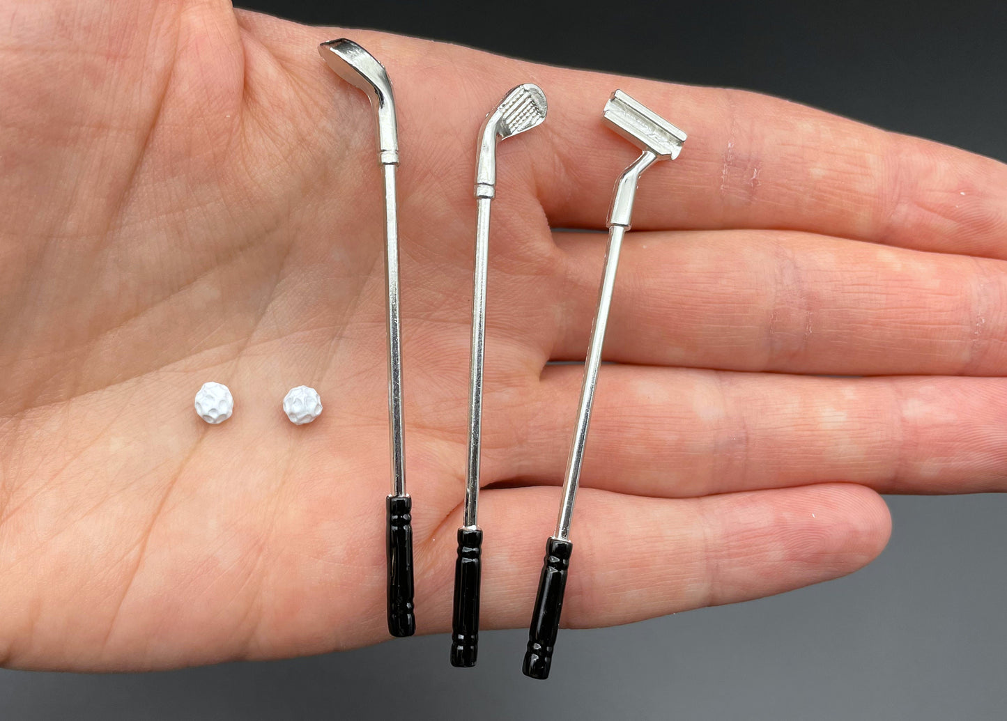 Miniature Golf Bag with Golf Clubs. Blue, Red or Green. 1:12 Scale. Dollhouse Garden Accessories