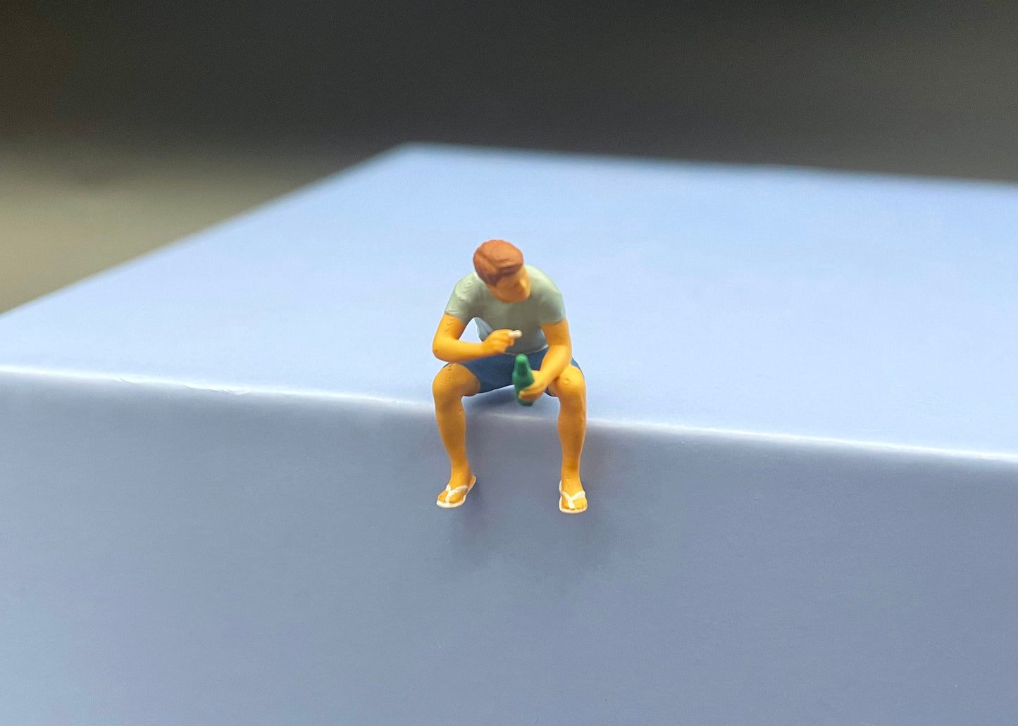Smoking and Drinking People. 1:64 Scale Miniature Lifelike Human Figure Models