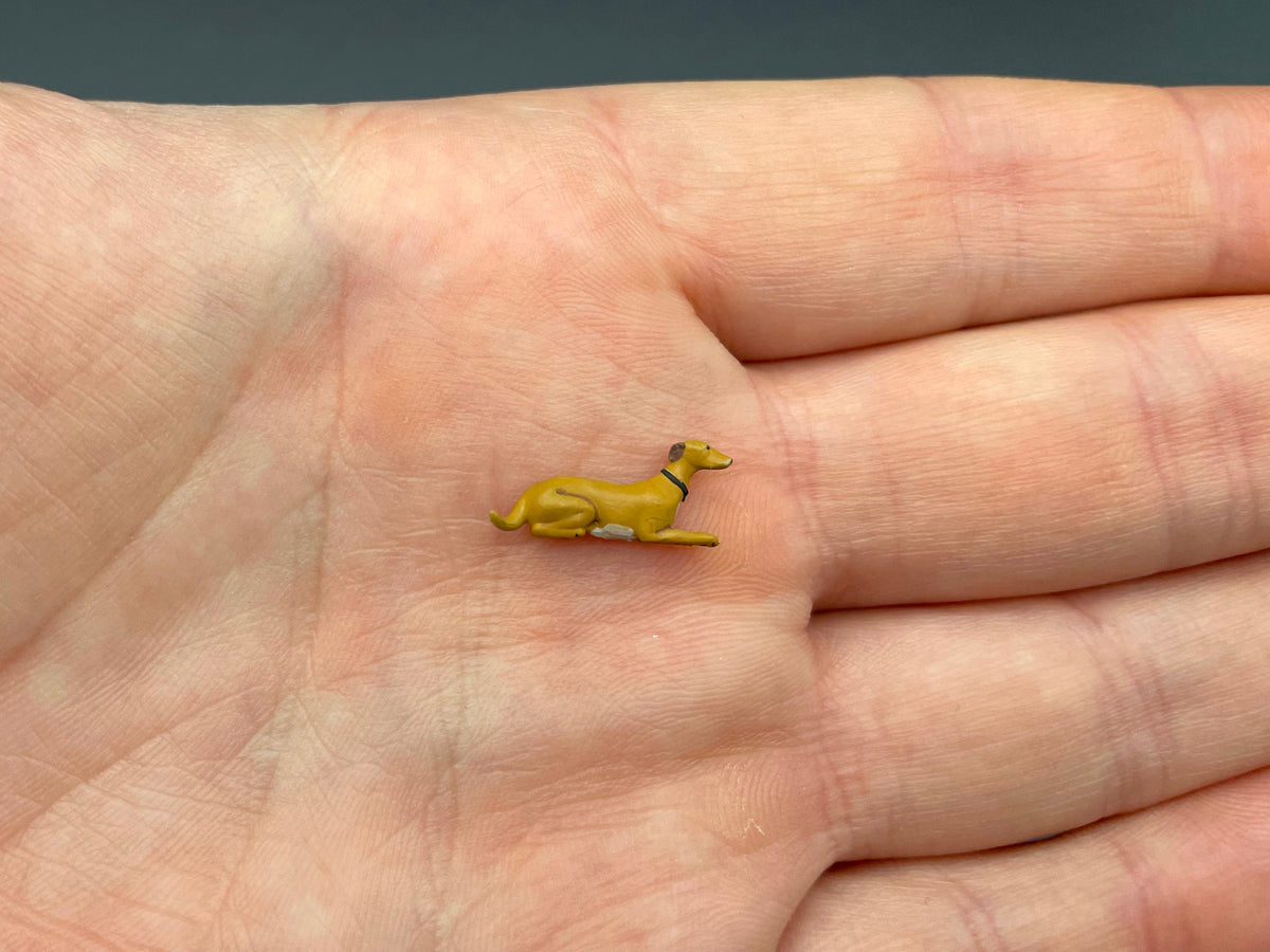 Miniature Greyhound and Running Dog Figures 1:64 Scale