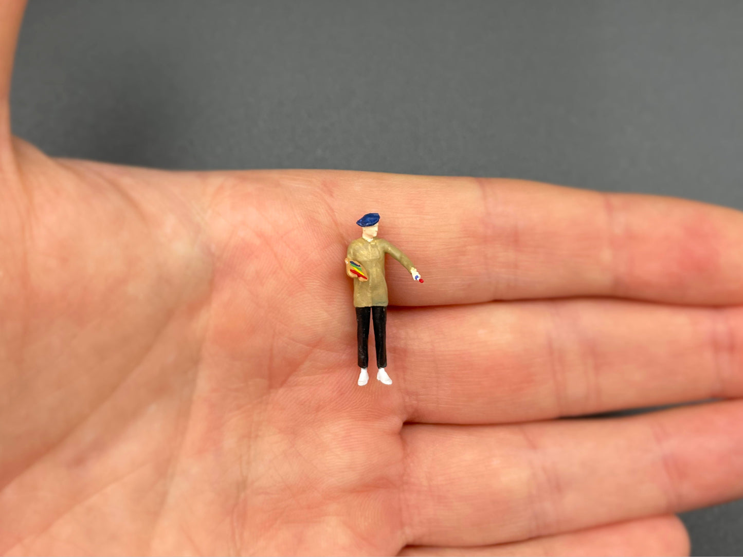Artist with Paintbrush, Paint Palette and Beret. 1:64 Scale Miniature Human Figure