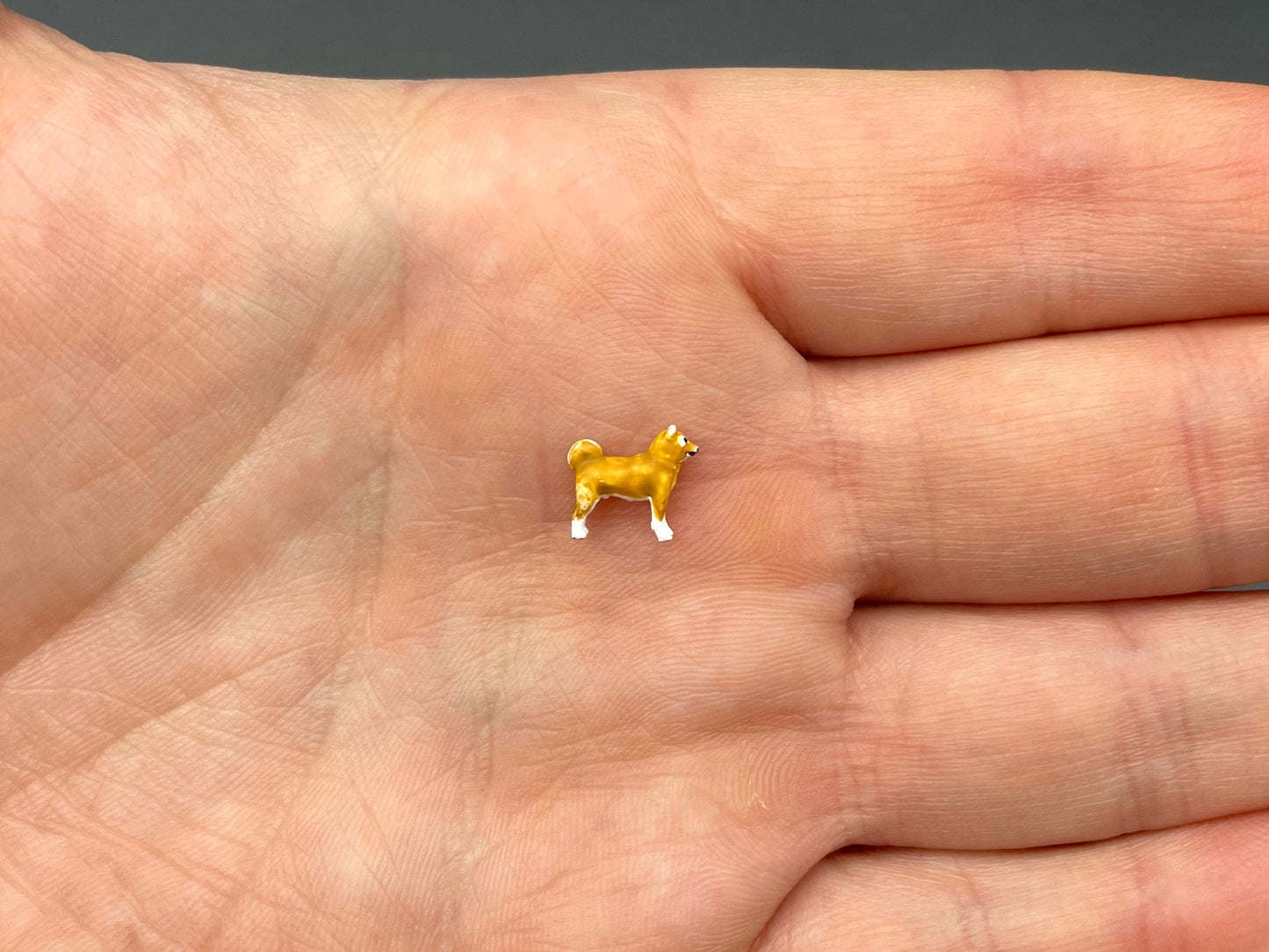 Miniature Shiba Inu, Cocker Spaniel and Poodle Dog Figures. 1:64 and 1/87 Scale.