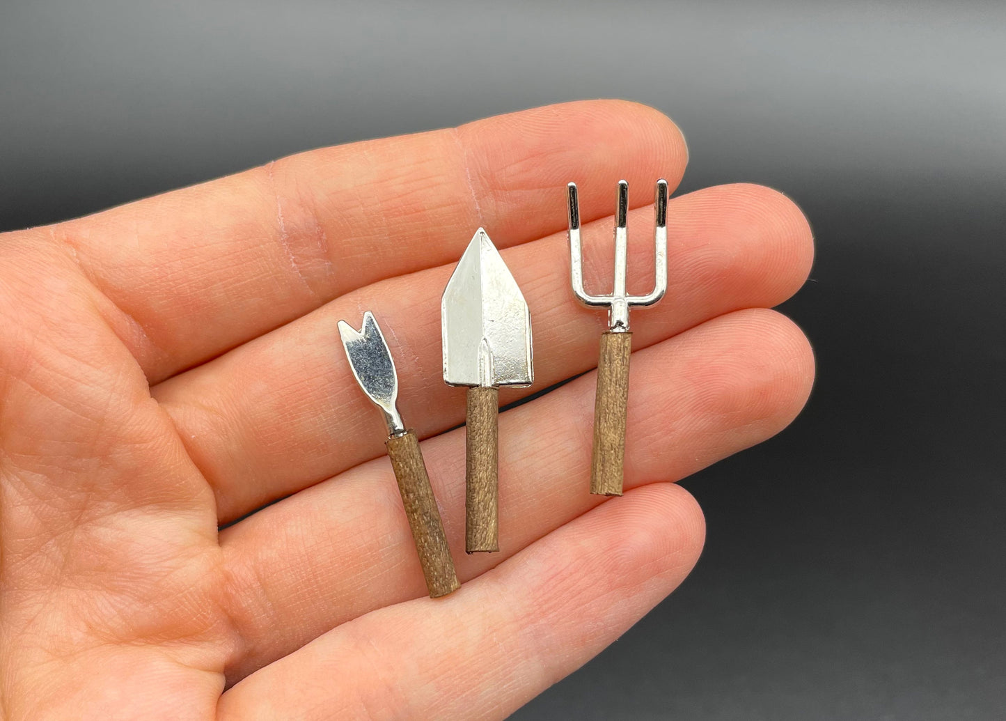 Miniature Garden Hand Tool Set. Weeder, Rake and Trowel. 1:12 Scale