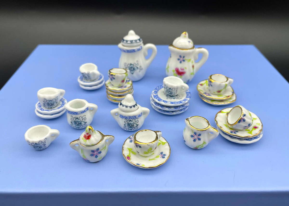 Miniature Tea Set 16 Pieces Dollhouse Kitchen Accessories 1:12 Scale