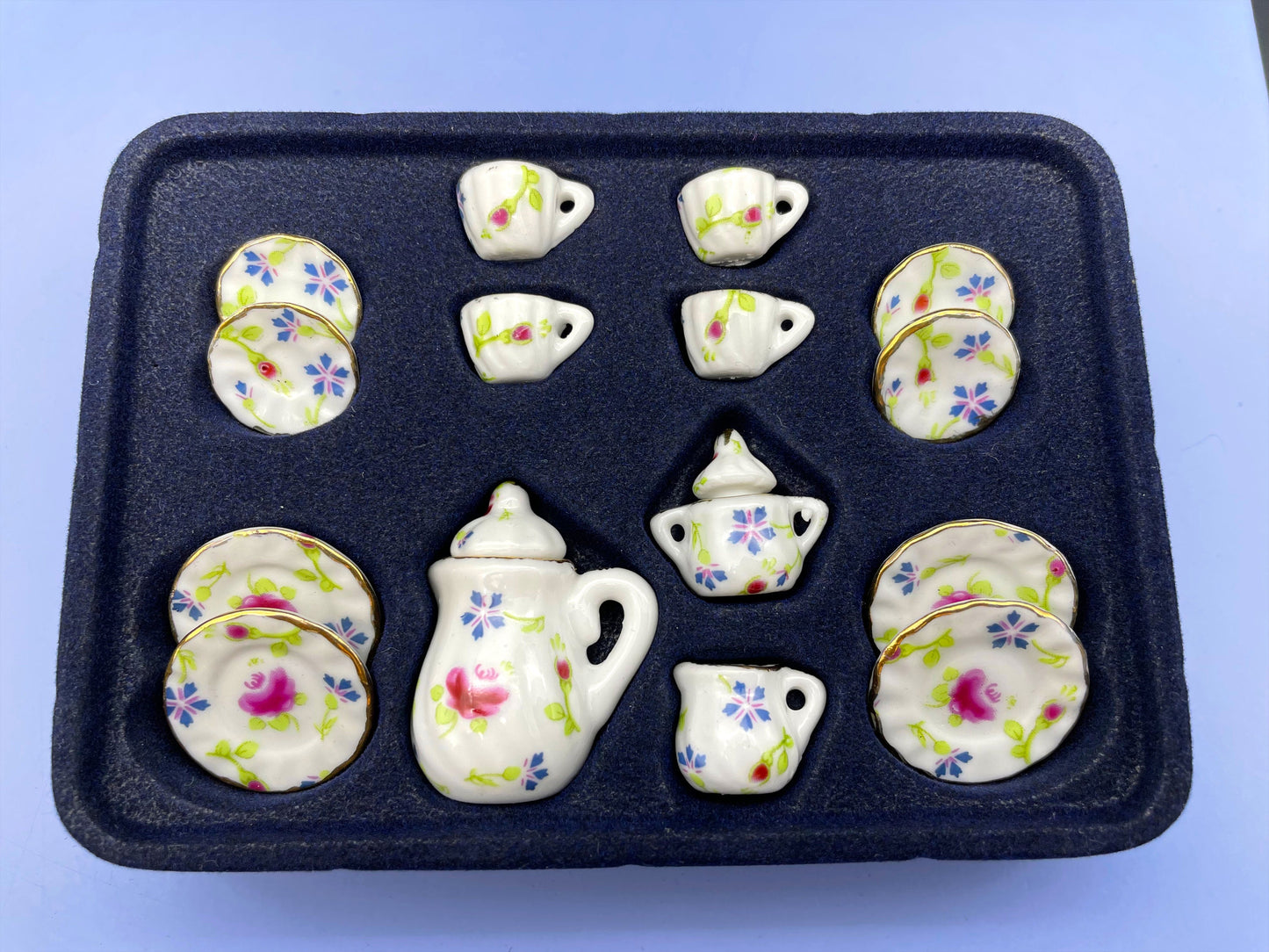 Miniature Tea Set. 16 Pieces. Dollhouse Kitchen Accessories. 1:12 Scale