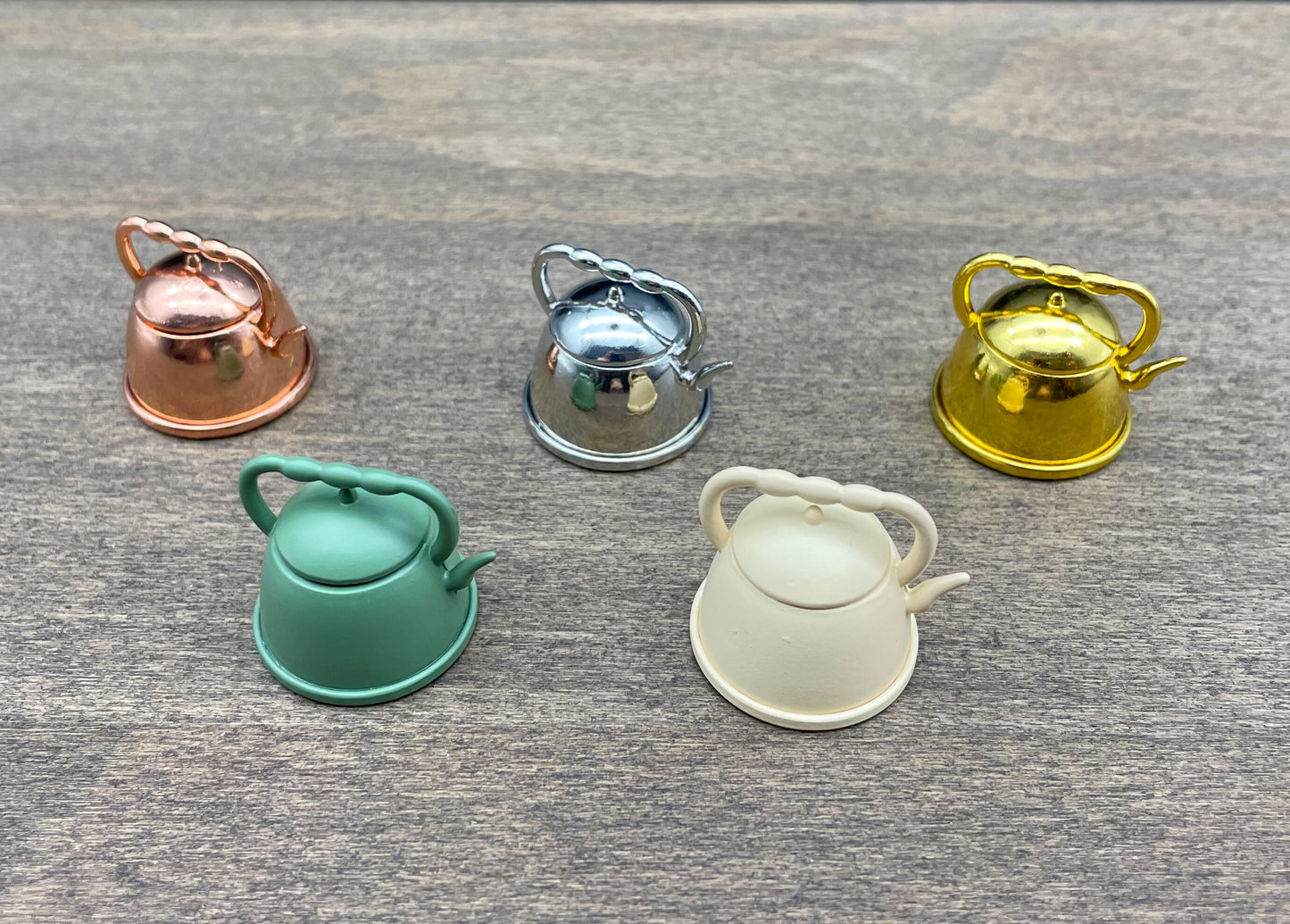 Miniature Teapot Dollhouse Kitchen Accessory 1:12 and 1:6 Scale