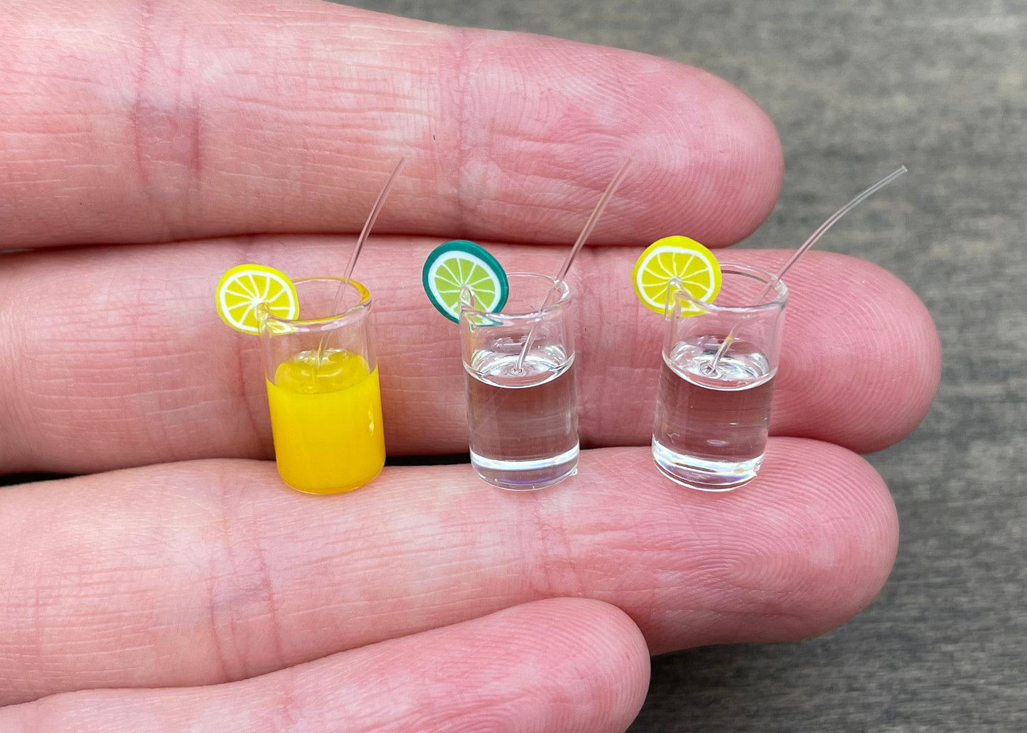 Miniature Orange Juice and Water and Gin & Tonic Glasses. 3 Glasses Set. Drinks with Straws and Lemon / Lime slices. 1:12 Scale