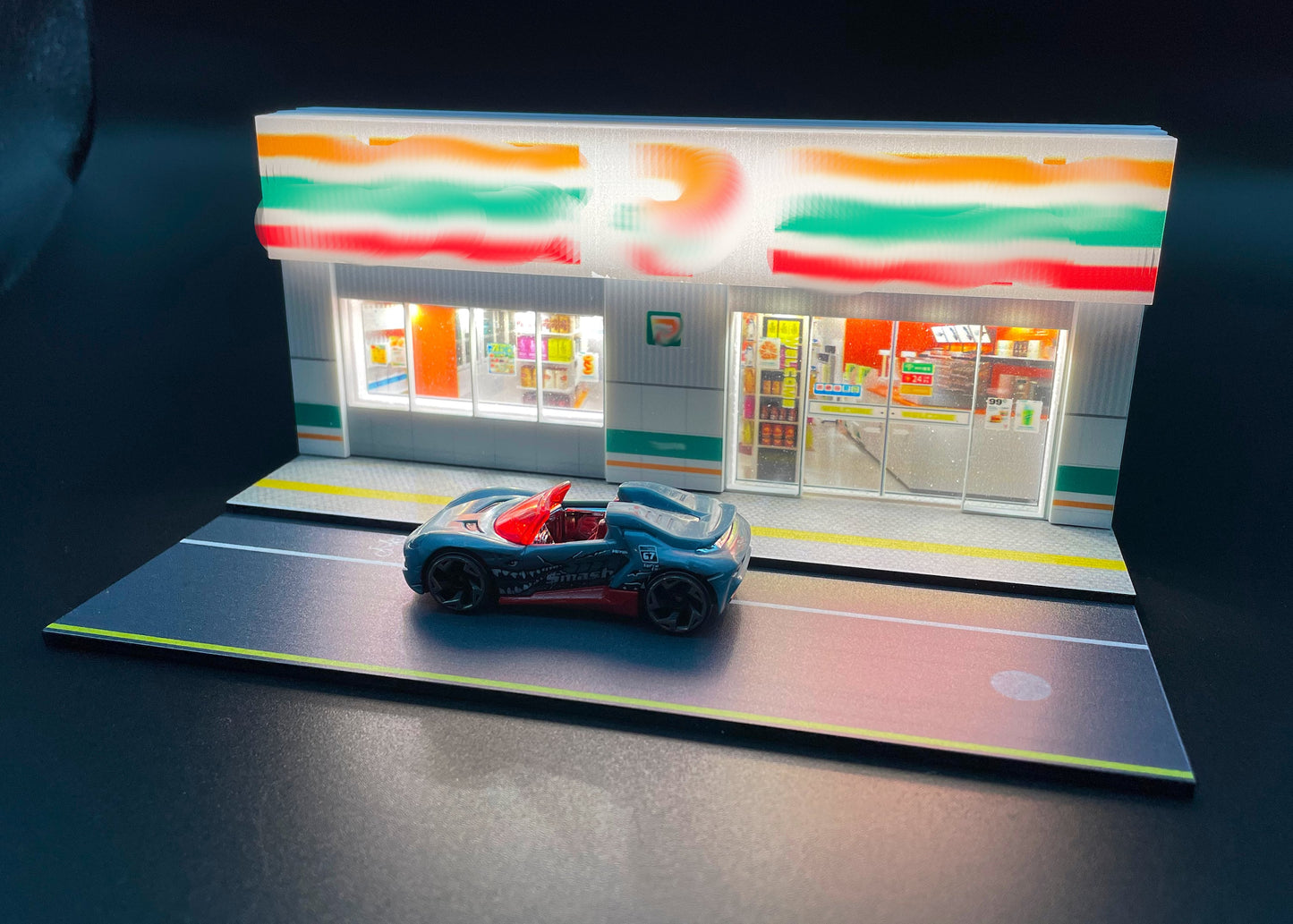 Miniature Shop and Street Diorama Scene with Lights For 1:64 Scale Cars and People