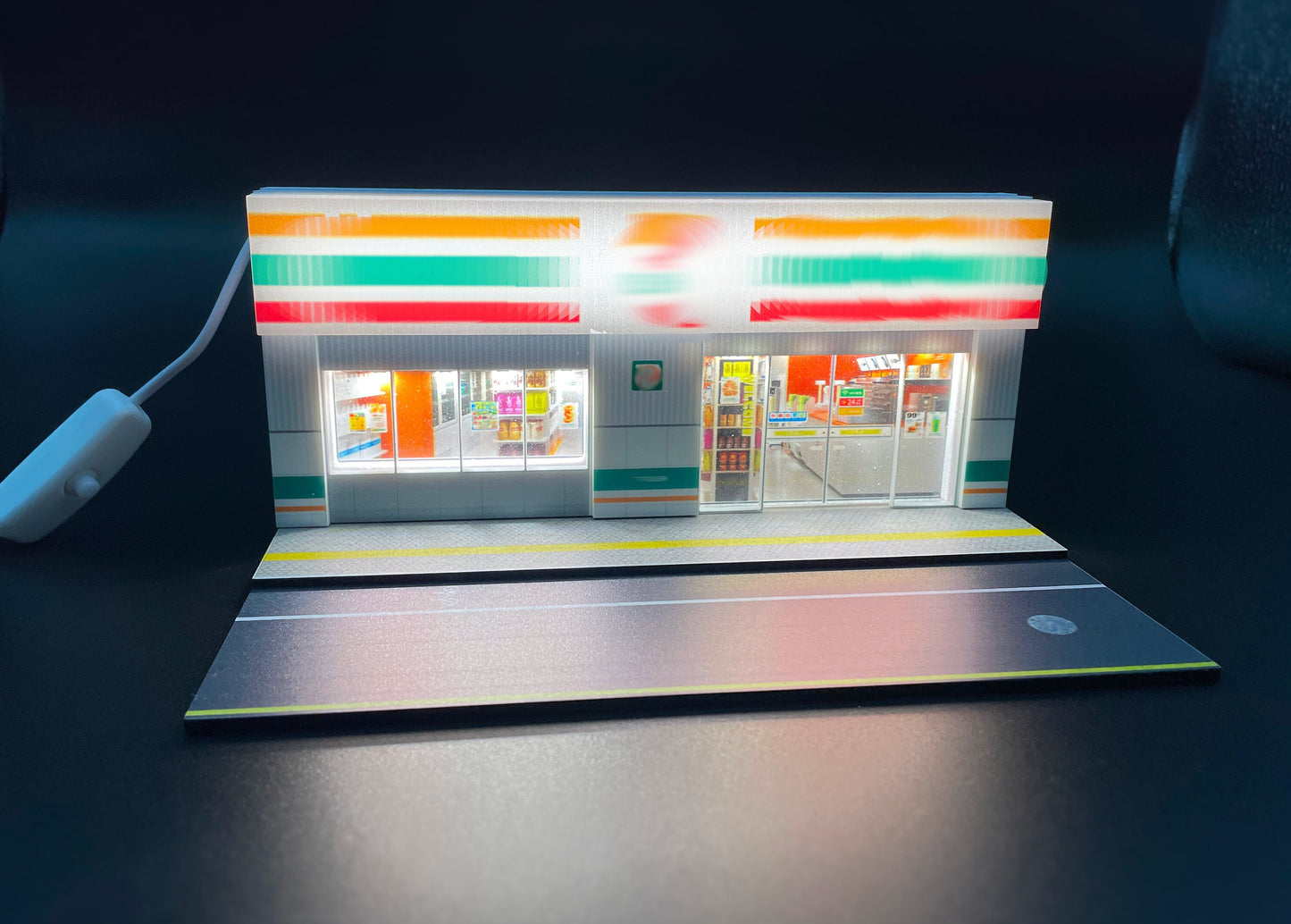 Miniature Shop and Street Diorama Scene with Lights For 1:64 Scale Cars and People