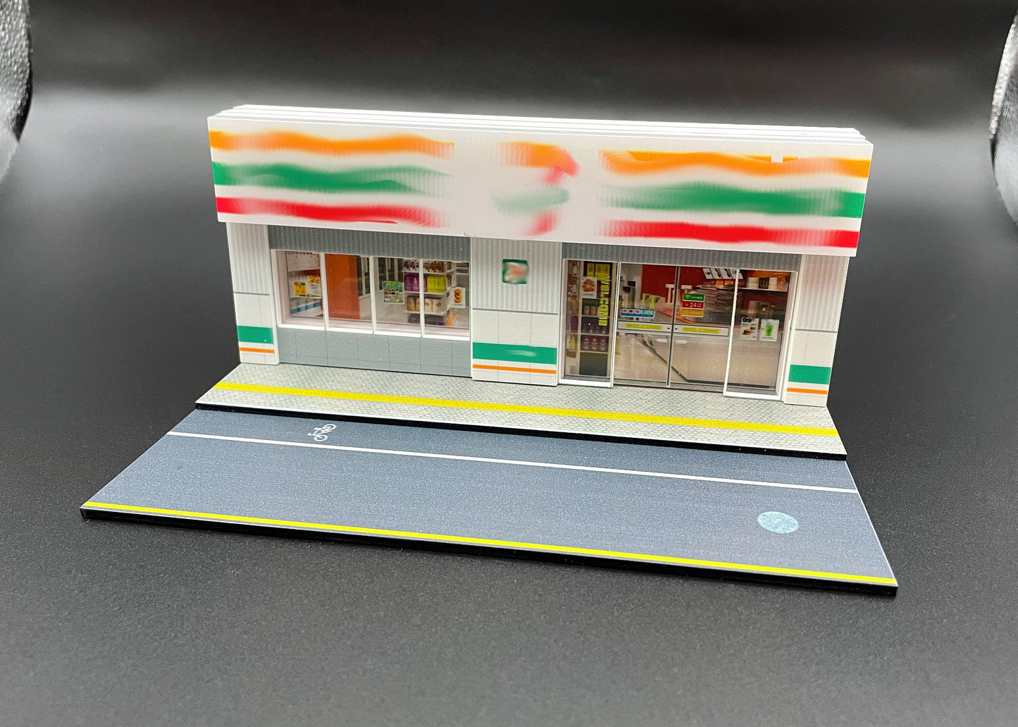Miniature Shop and Street Diorama / Scene with Lights. For 1:64 Scale Cars and People