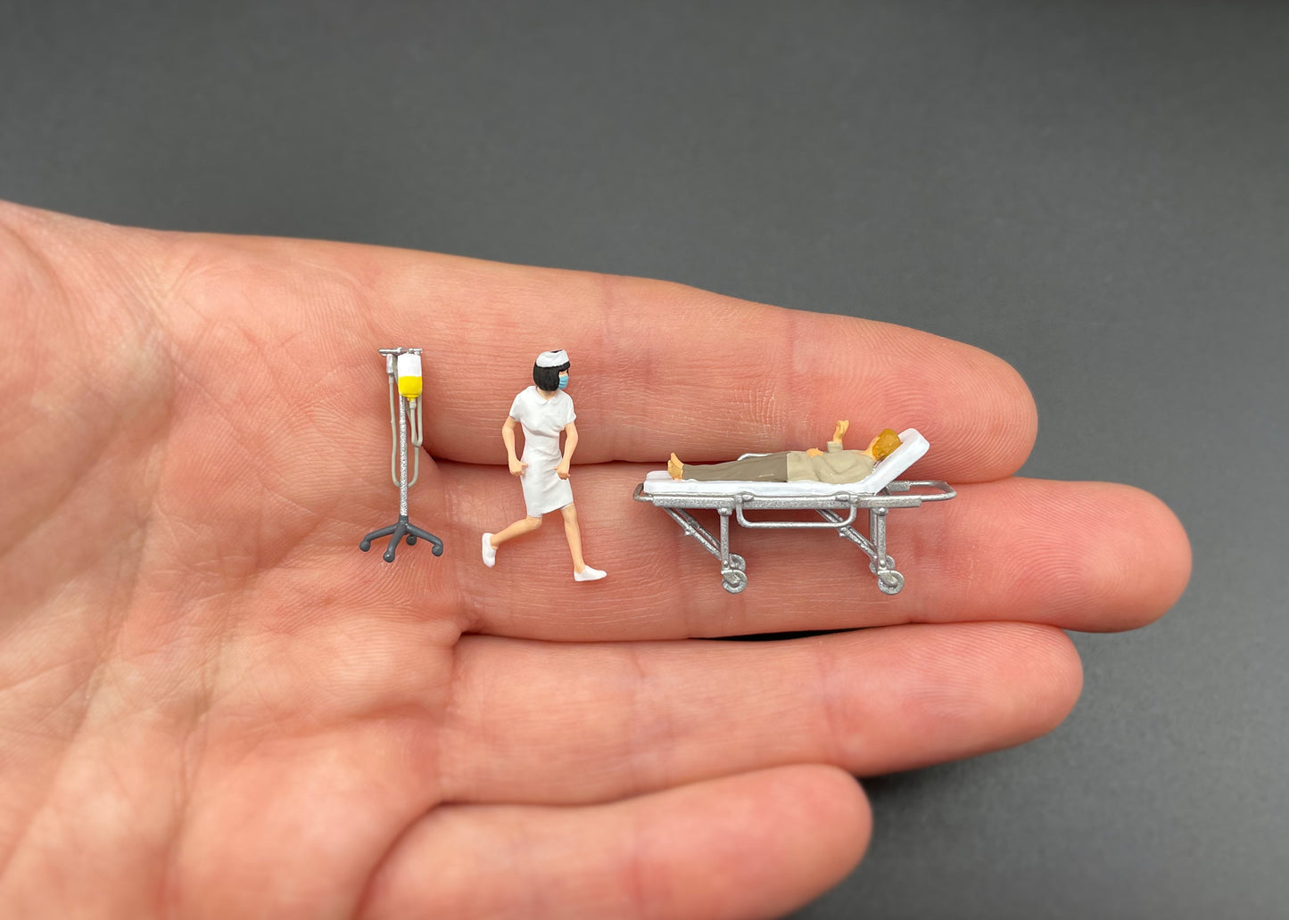 Miniature Nurse and Stretcher Patient 1:64 Scale Human Figure