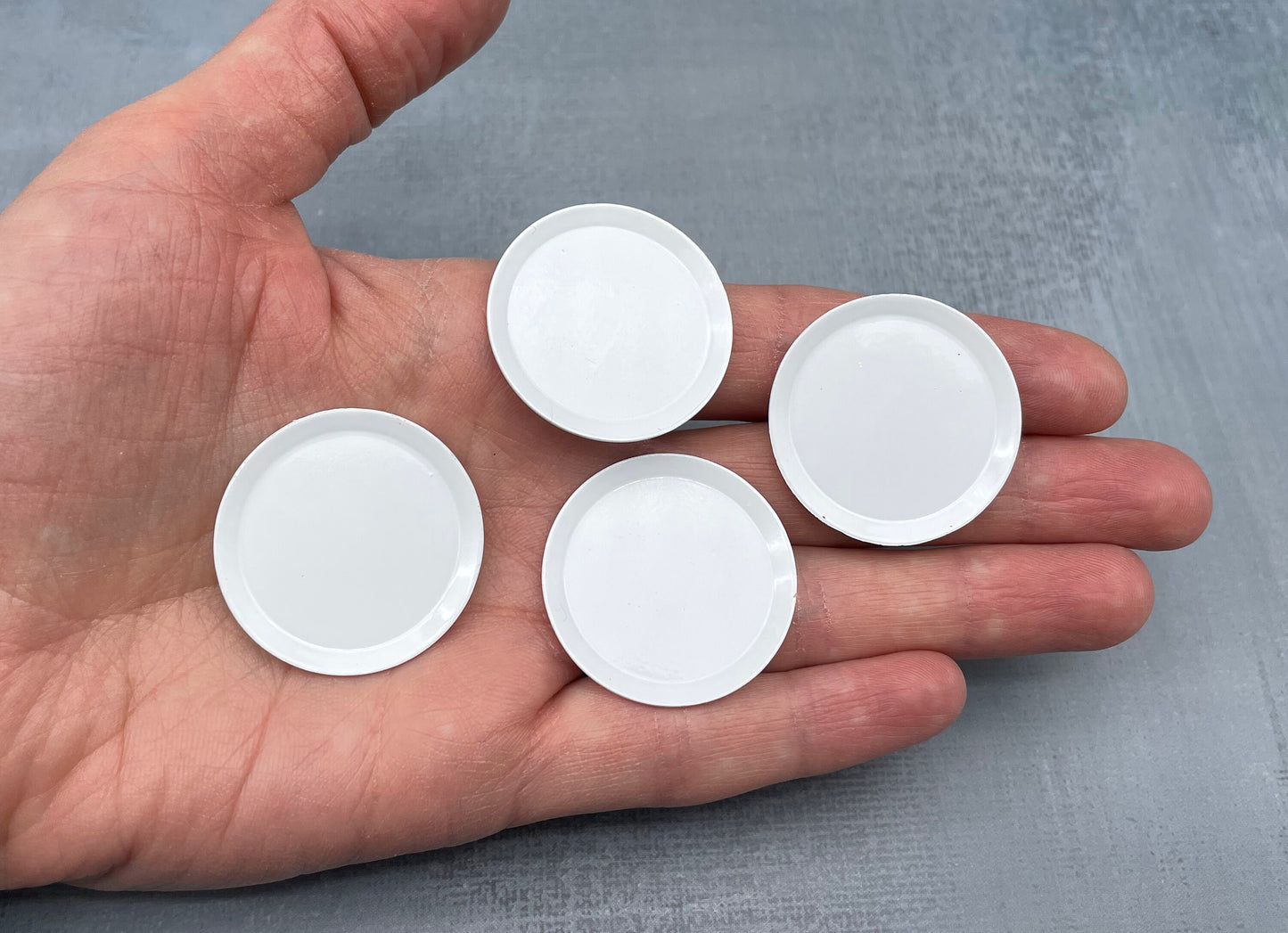 Miniature White Plates. 4-piece set. Kitchen dollhouse cooking. 1:6 Scale