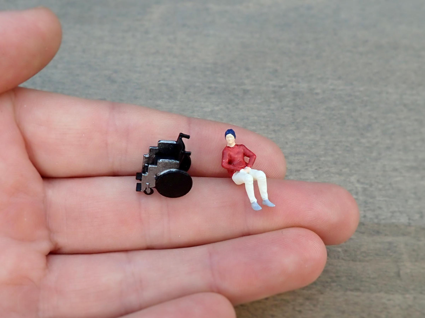 People Sat Down. Toilet, Wheelchair, Looking at Phones. Miniature 1:64 Scale Figures