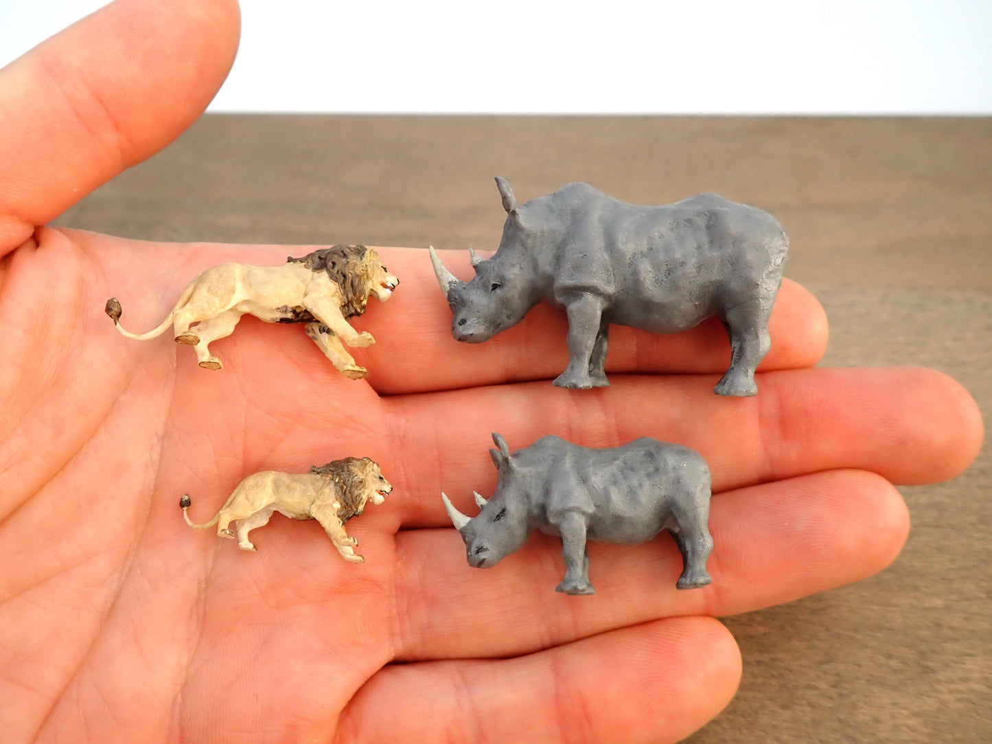 Miniature Lion and White Rhino. 1:87 or 1/64 Scale Animal Figures