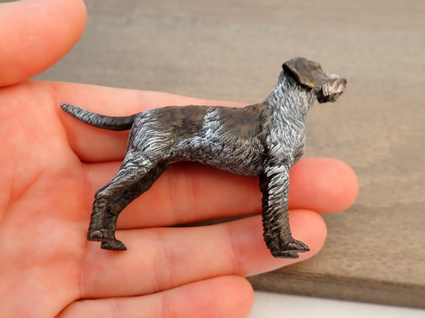 German Wirehaired Pointer. 1:12 Scale Miniature Model. Hand-Painted