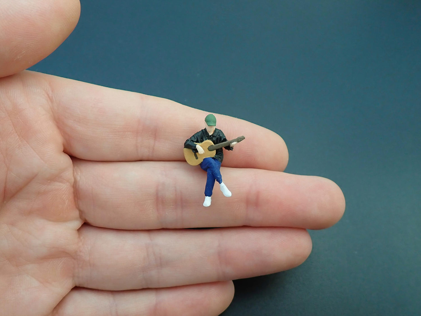 Miniature Music Band Figures. 1:64 Scale. Guitar, Bassist, Amp, Singer