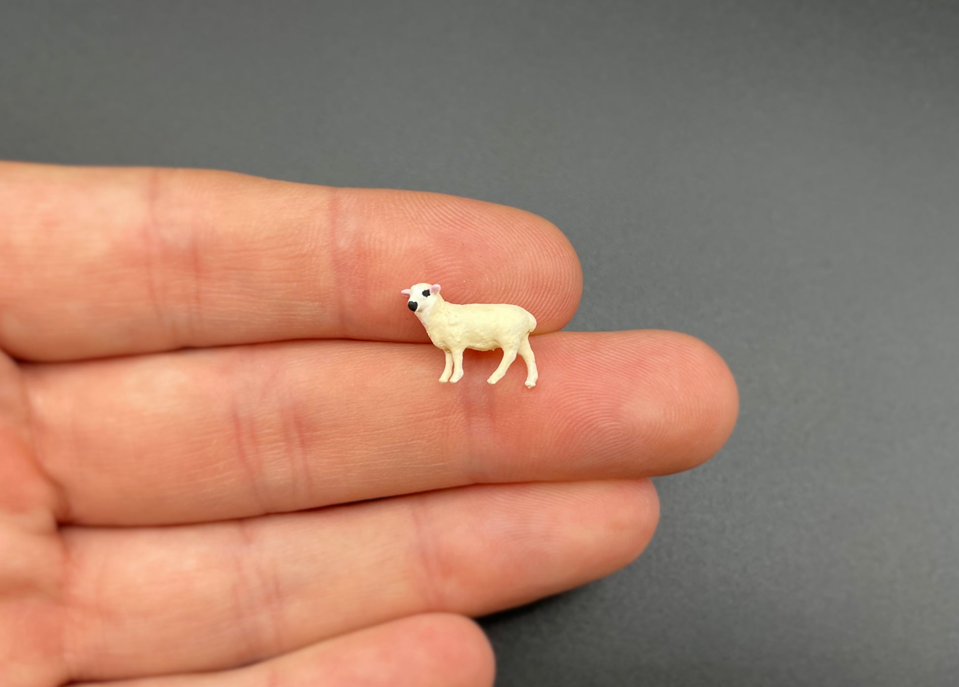 Miniature Sheep Farm Animal Figure 1:64 Scale Realistic Model