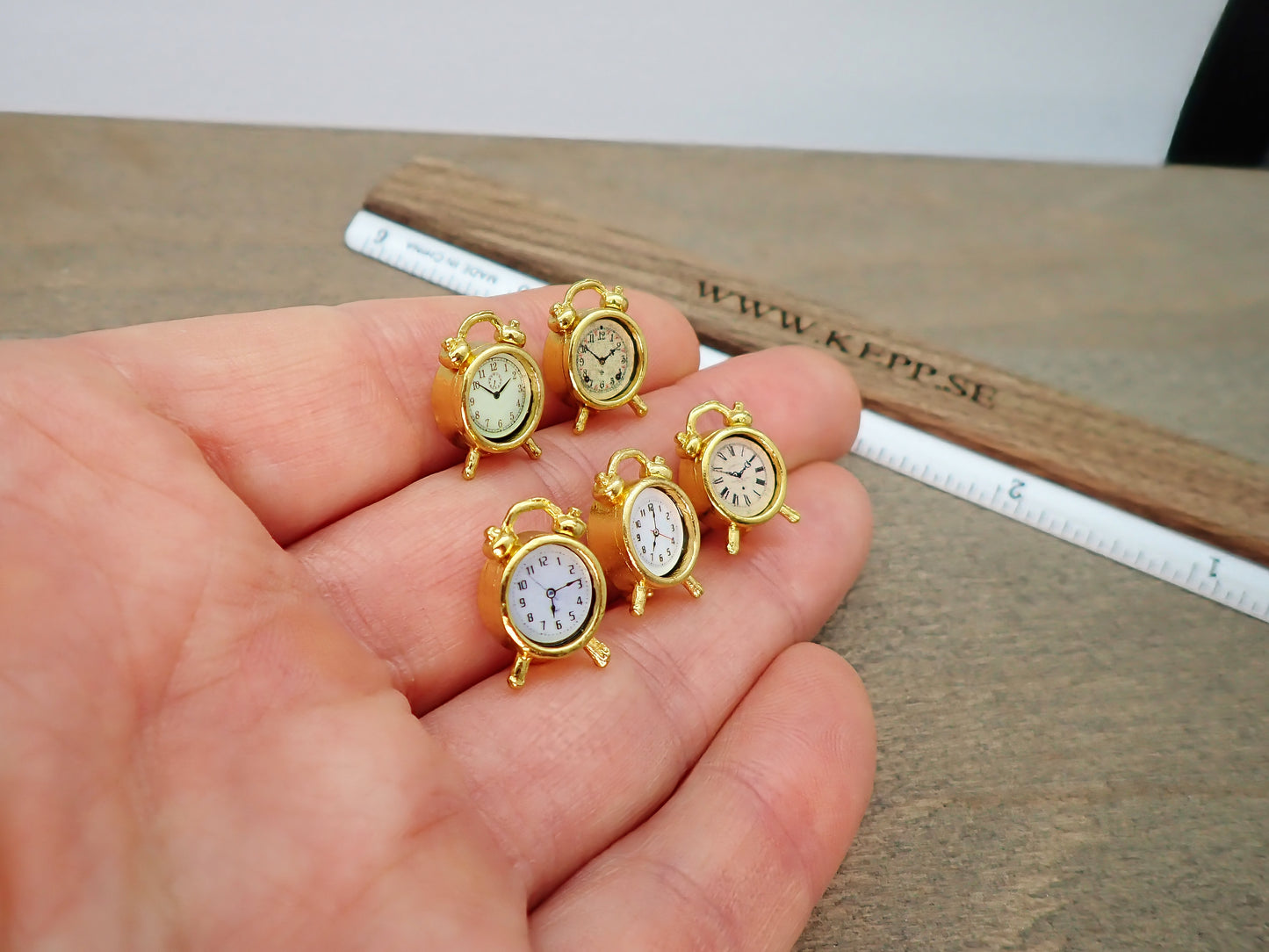 Miniature Alarm Clock Gold 1:12 Scale Dollhouse Accessory Detail