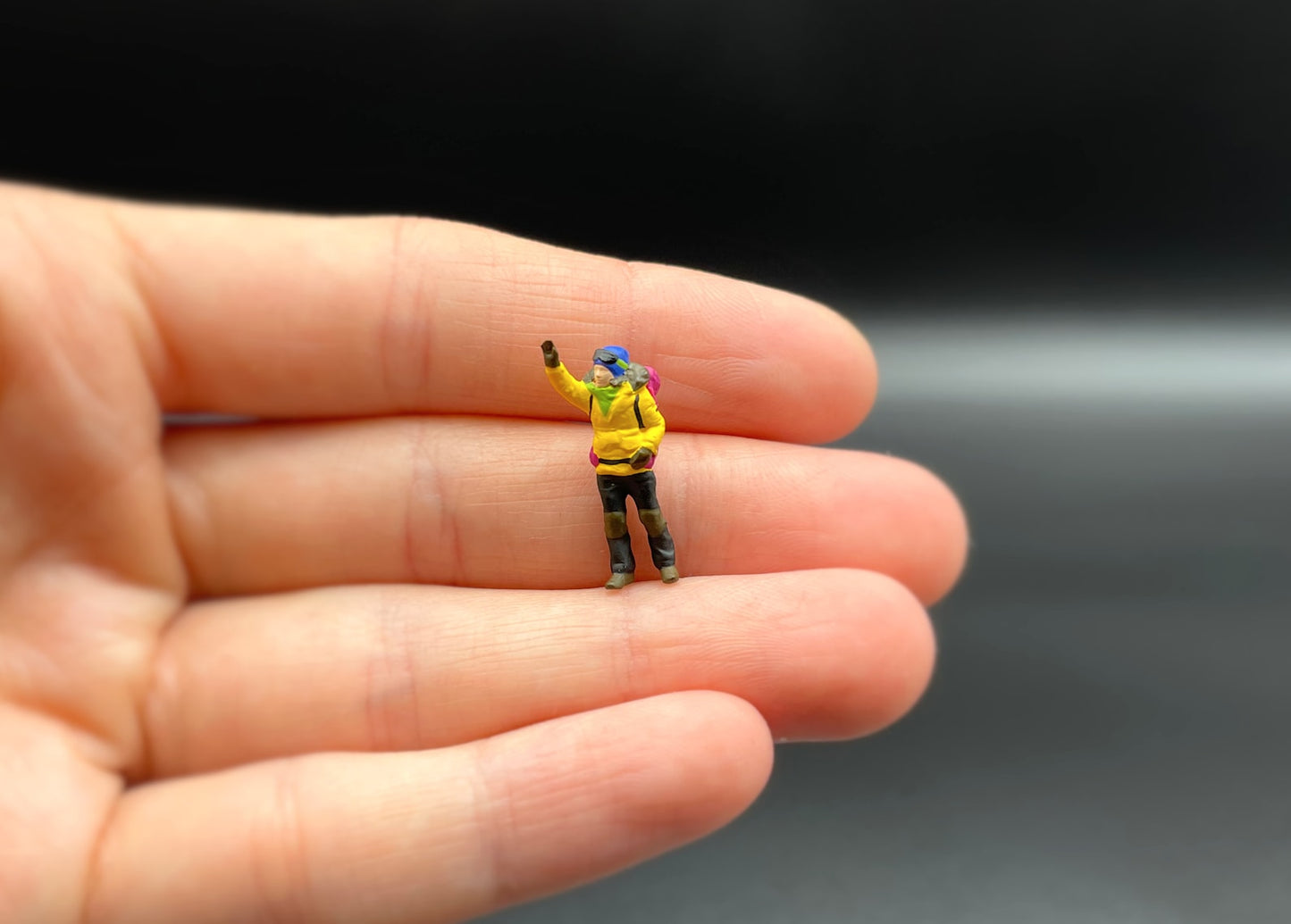 Miniature Hikers Climbers Campers Figures. 1:87 Scale