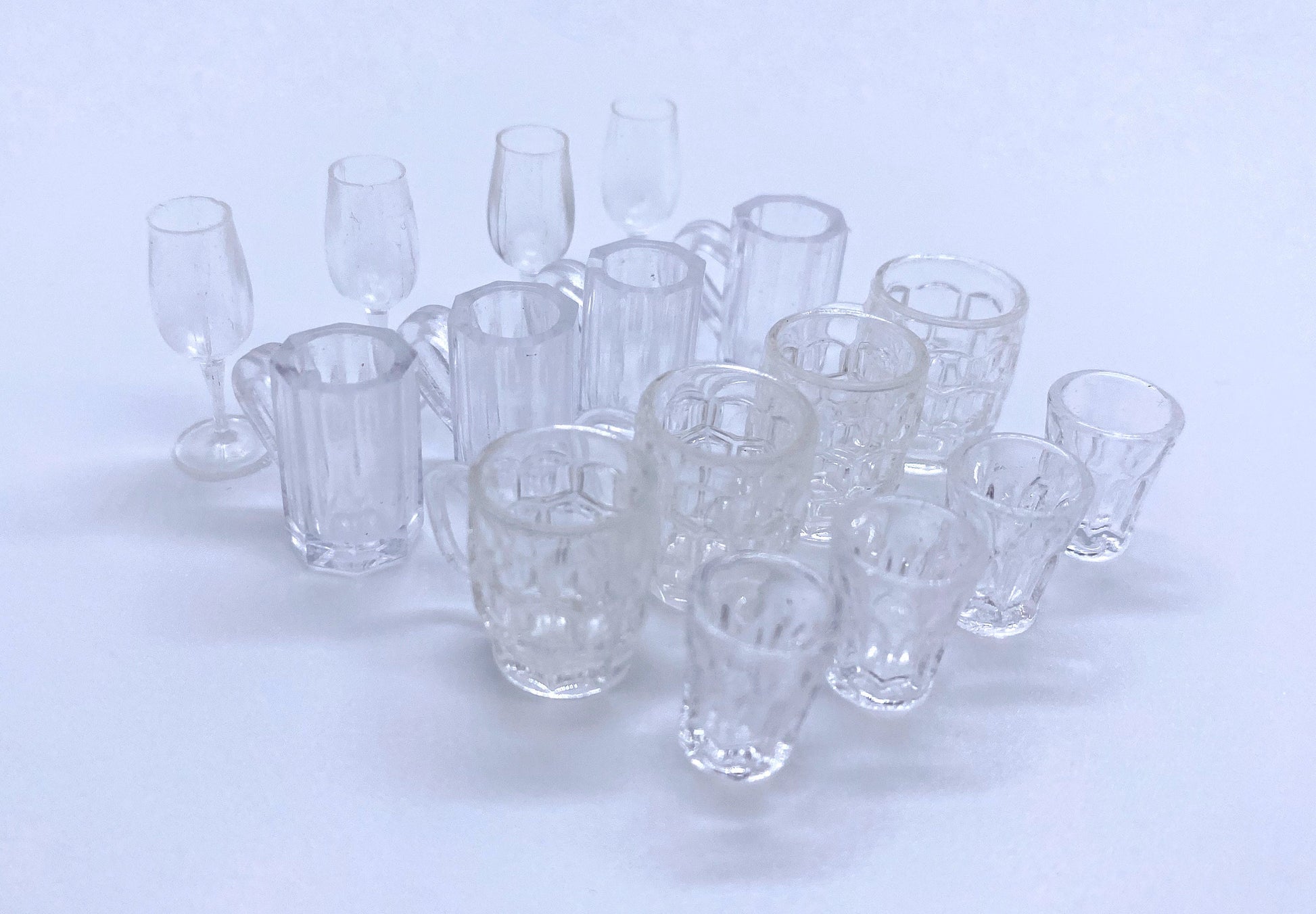 1:12 Scale Miniature Drinking Glasses 16 Pieces Handmade Dollhouse Kitchen Accessories