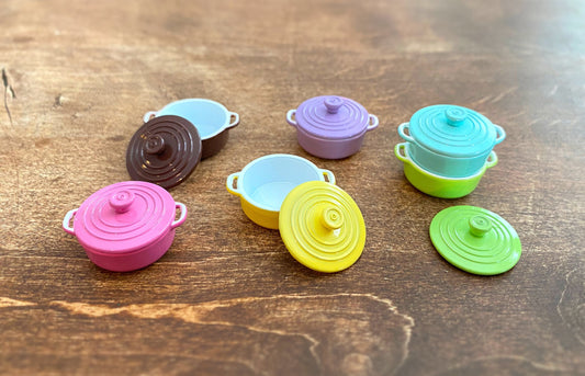 Miniature Cooking Pot With Lid. Choose Any Color. Dollhouse Kitchen Food Accessories. 1:12 Scale