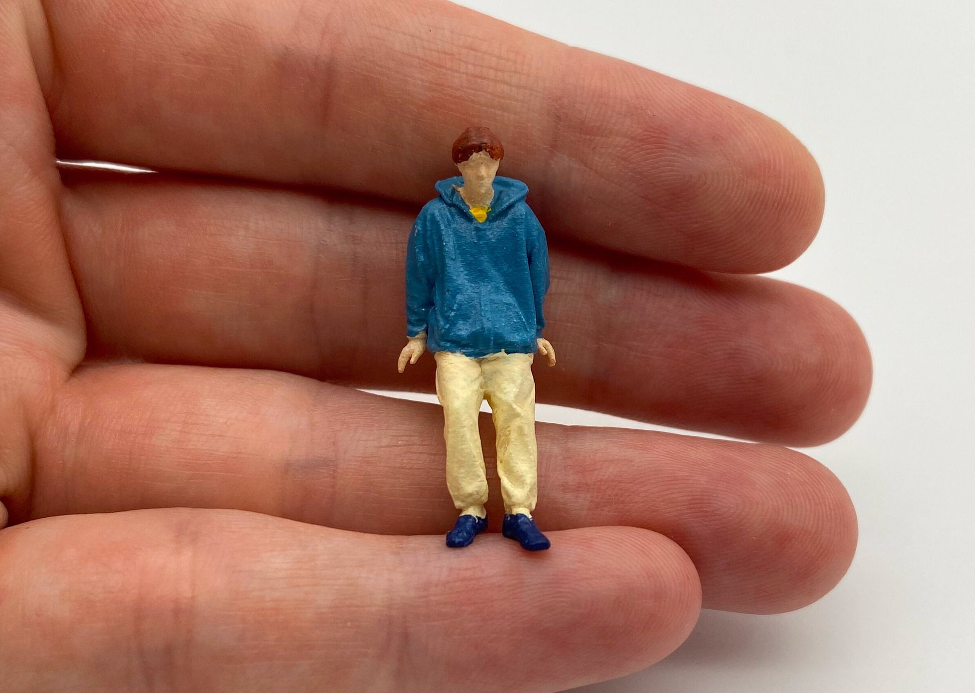 Miniature Racer Figures Set 1:64 Scale Side View