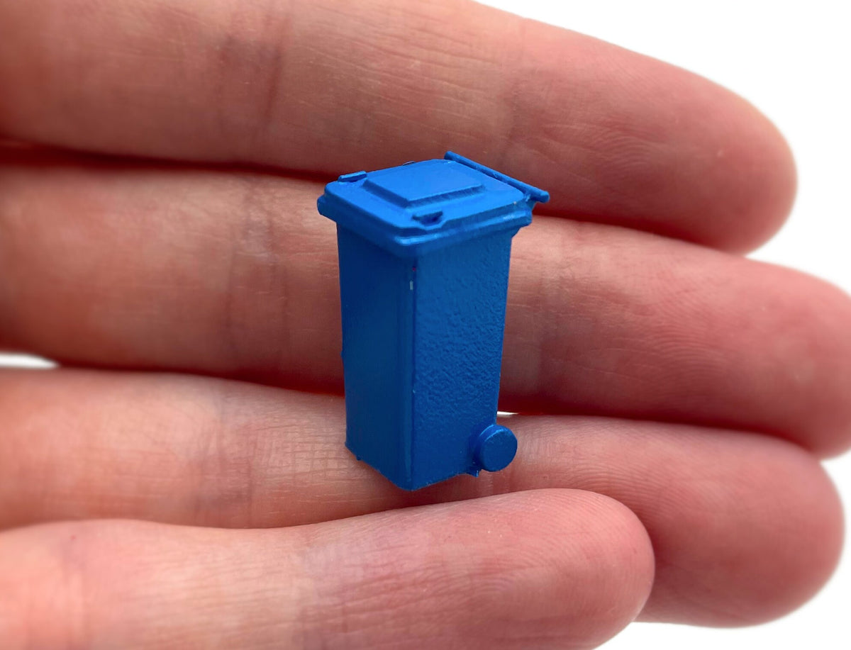 Miniature Recycling Bin 1:64 Scale Dollhouse Accessory Detail