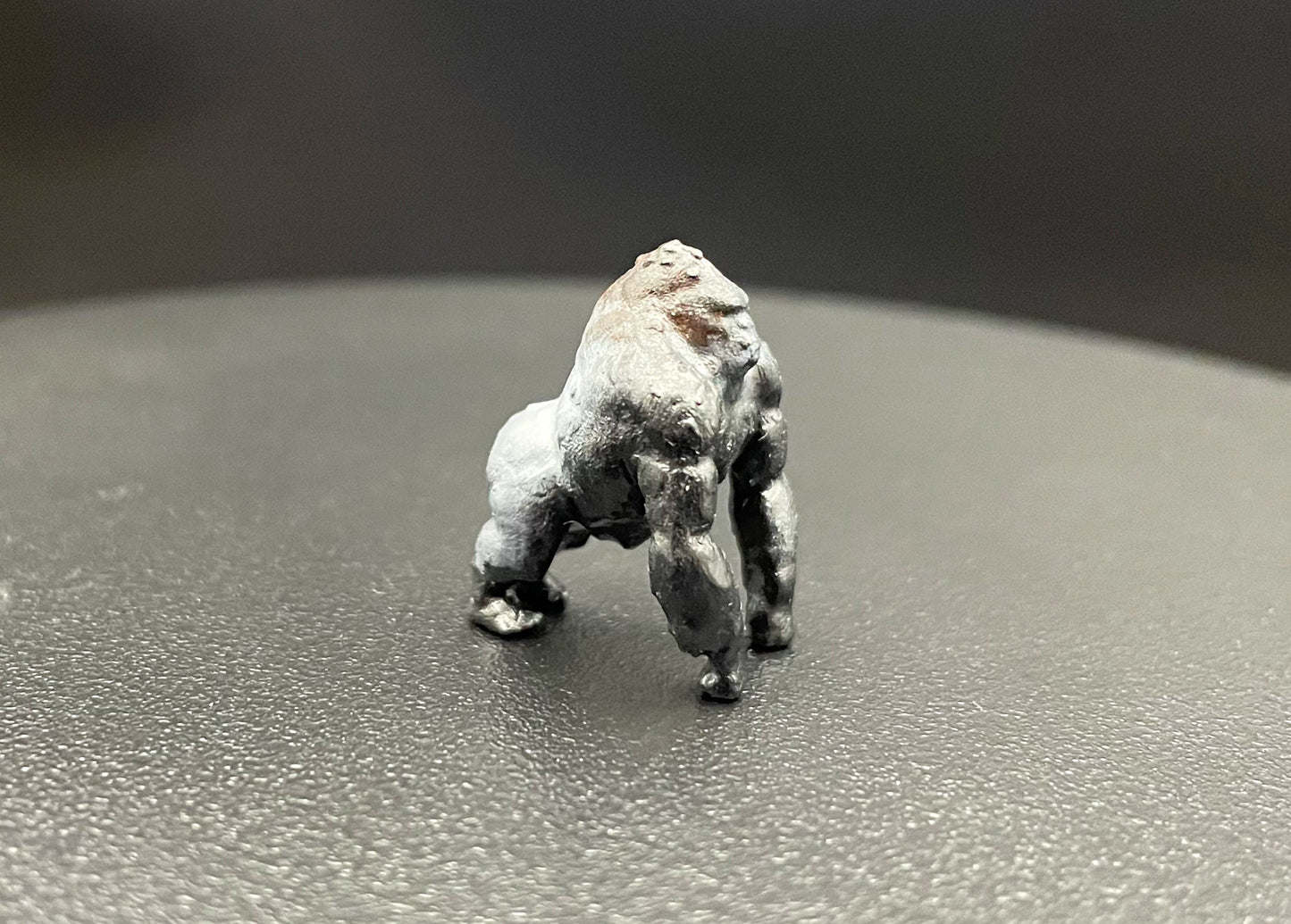 2 Unpainted Silverback Gorilla Figures. 1:100 Scale Miniature Animal. Ready to Paint