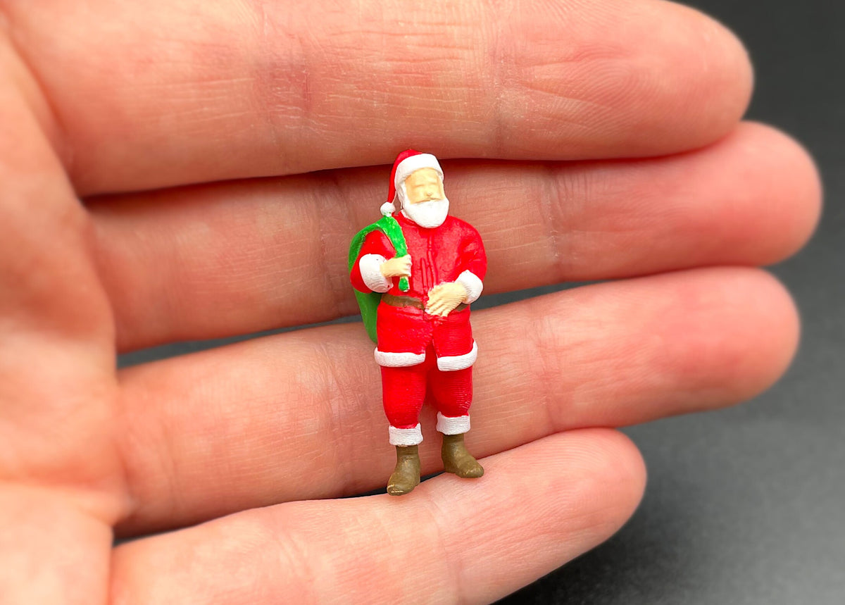 Miniature Santa Claus Model 1:64 Scale Front View Figurine