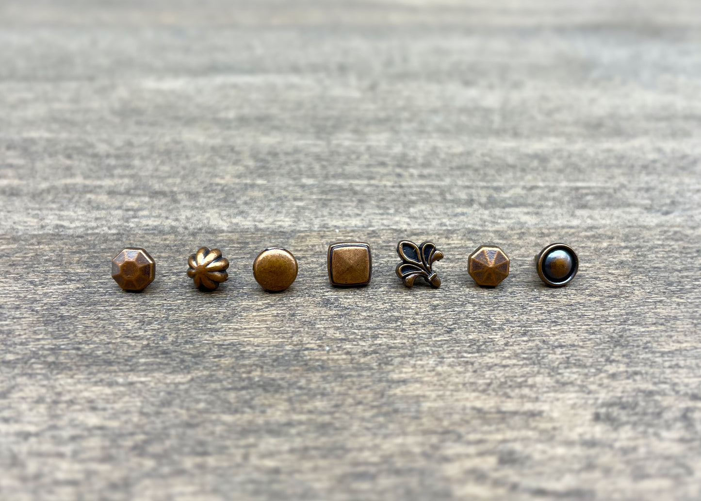 Miniature Door Knobs. 7 Pieces. Metal Handle. Dollhouse Model Accessories. 1:12 Scale