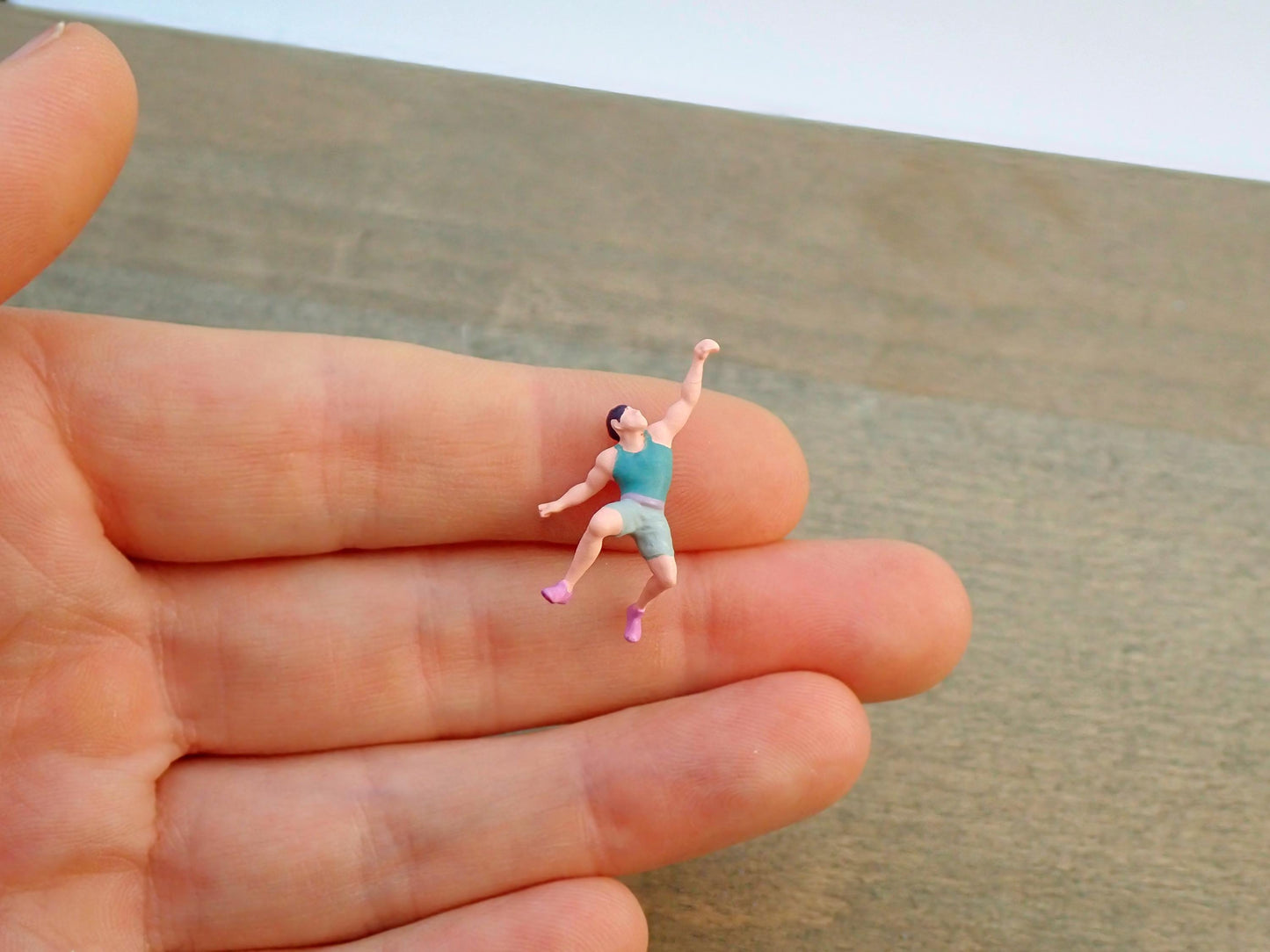 Miniature Climbers, Hikers, Abseiler. Outdoors Adventurers. 1:64 Scale
