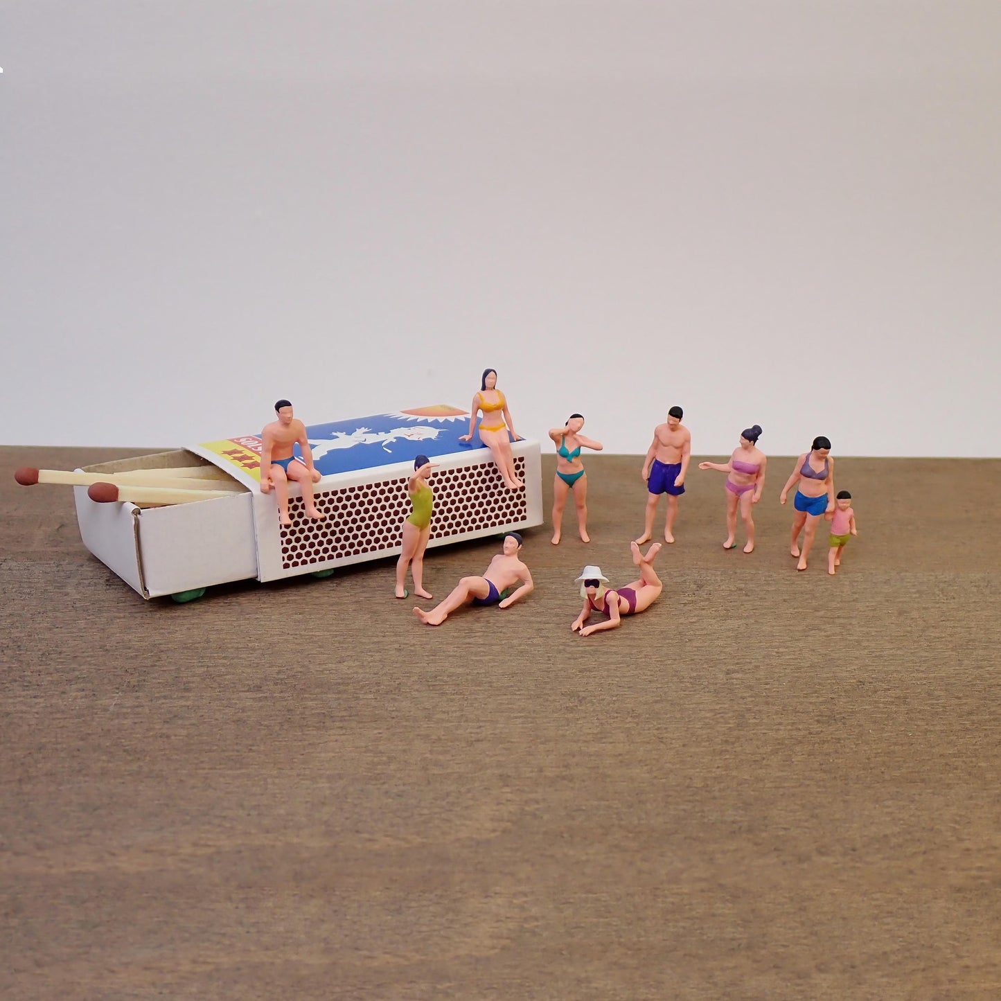 Miniature Sunbathers / Beach People. 1:64 Scale